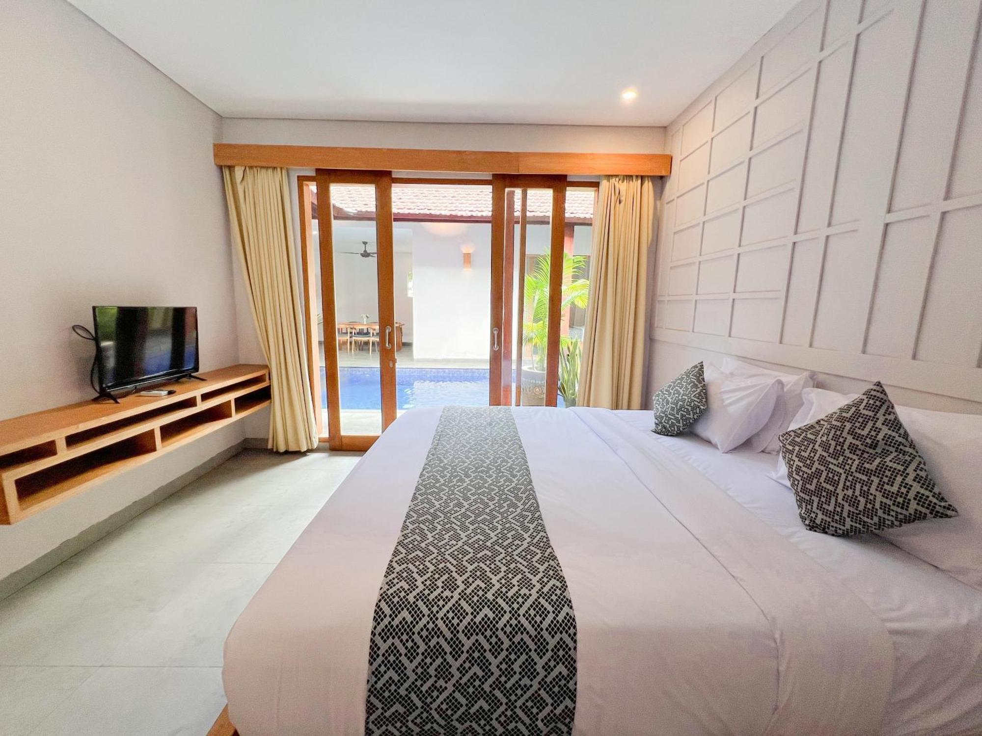 Apple Villa & Suite Seminyak Exterior foto
