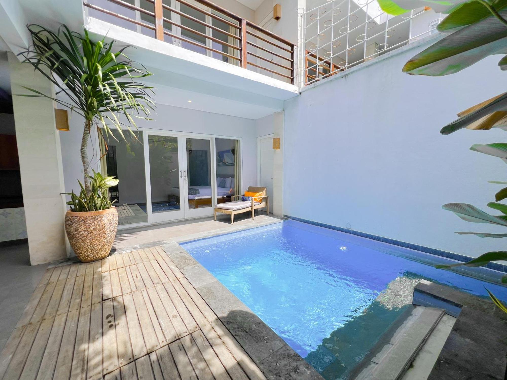 Apple Villa & Suite Seminyak Exterior foto